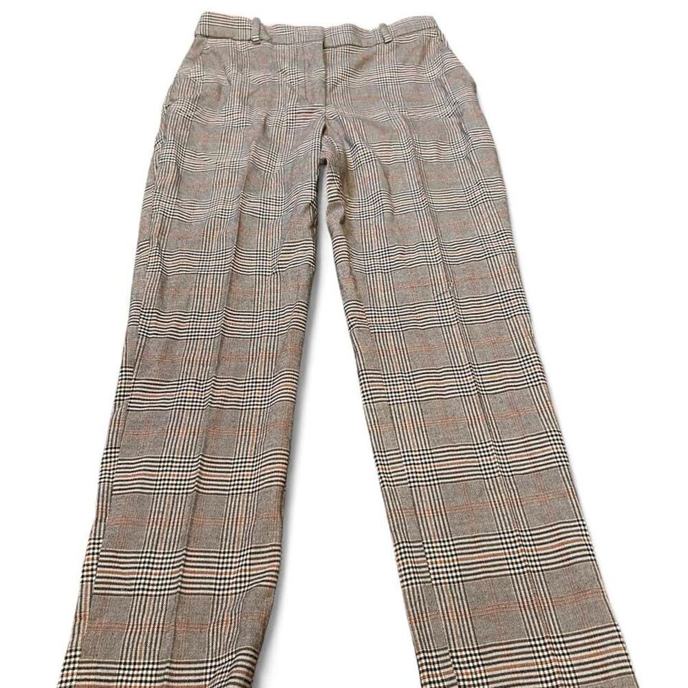 Brown and beige preppy plaid